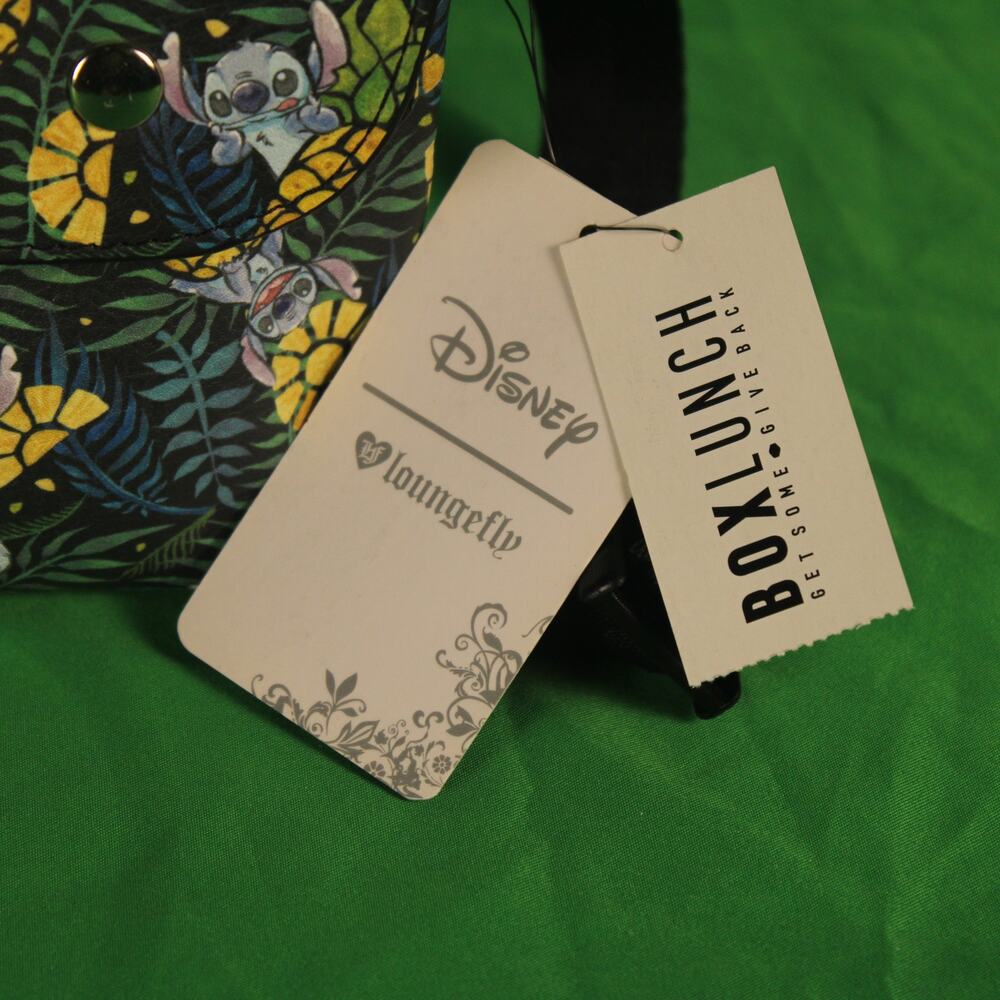 Loungefly Stitch Pineapples Fanny Pack – OG Heart Logo – NWT - Picture 3 of 13